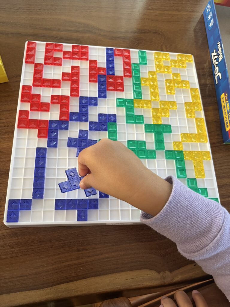 いいところにコマを置く次女